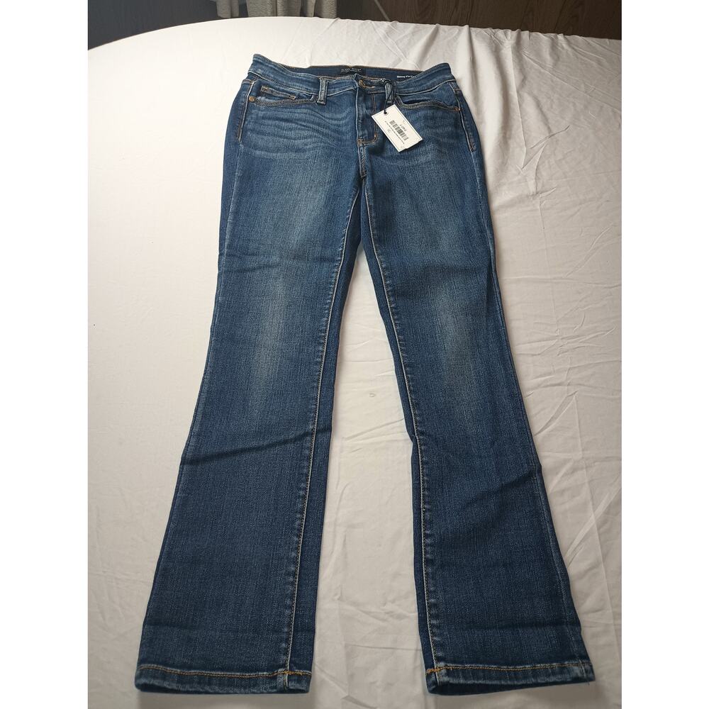 Judy Blue Skinny Fit Capri Women Jeans NWT Size 7/28 Flared